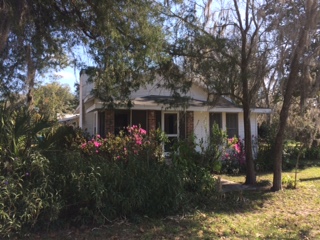 304 SE FIRST ST
